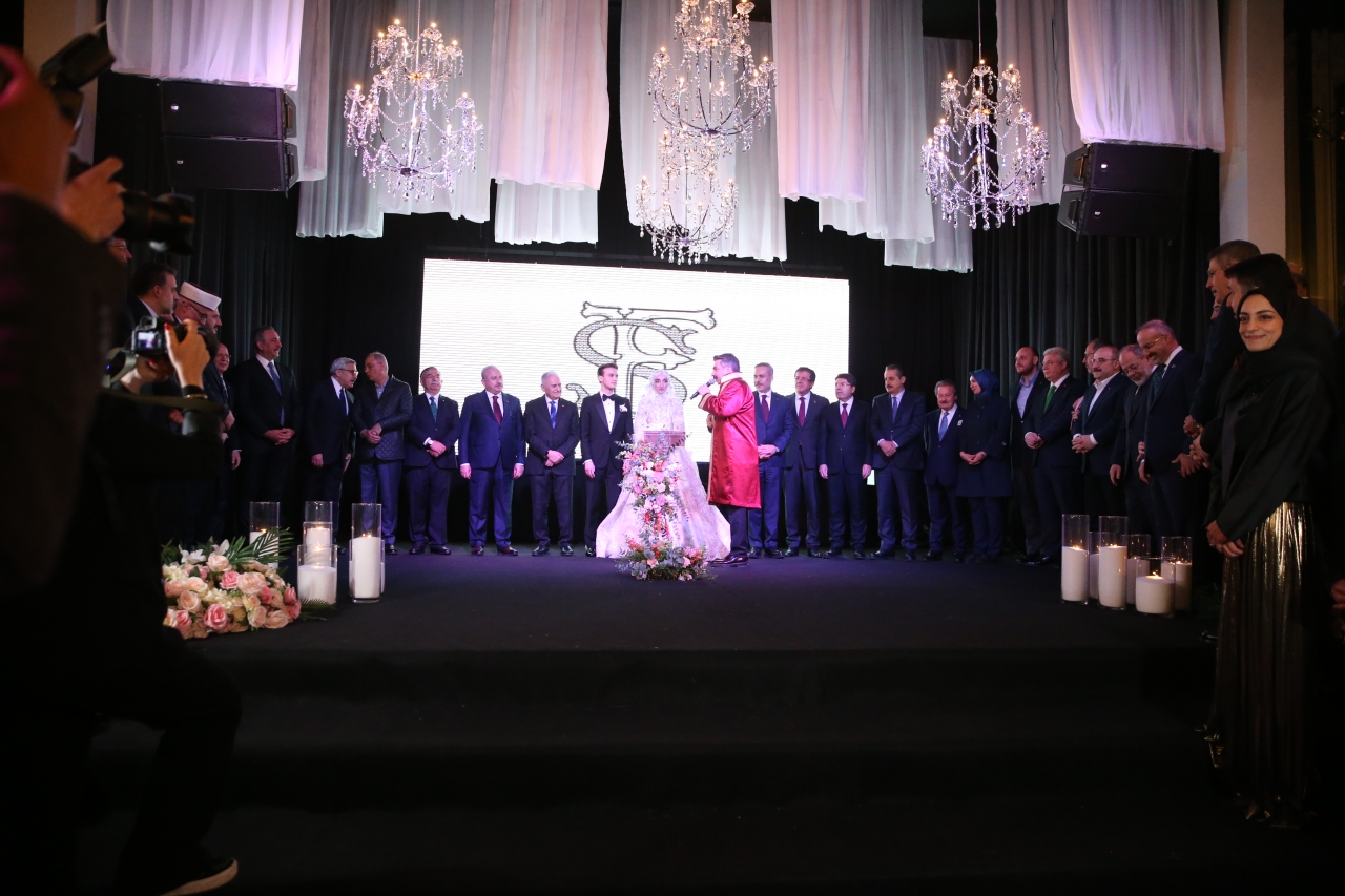 Dışişleri Bakanı Hakan Fidan nikah şahitliği yaptı